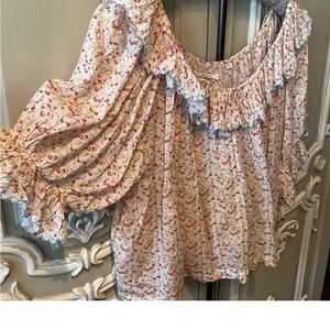 Doen Samara Sunshine Meadow Floral Top